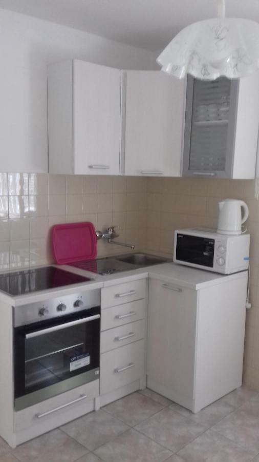 Apartments Pavla Orebic Ngoại thất bức ảnh